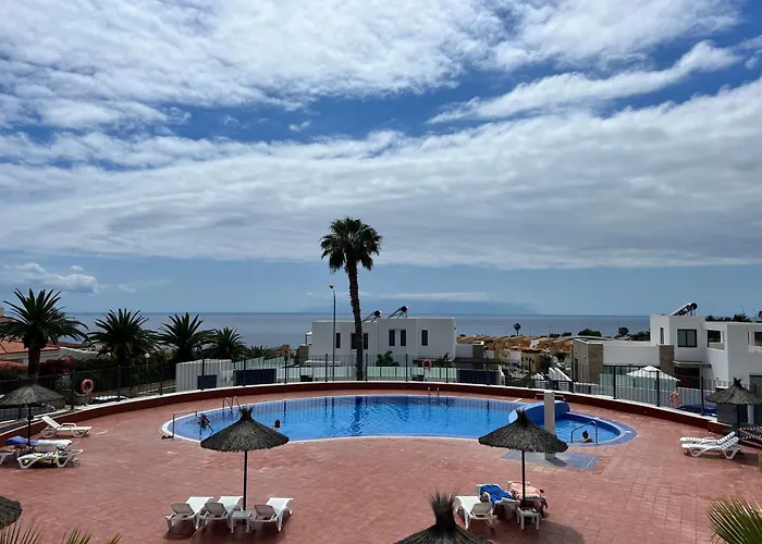 Paulmarie Ocean View Colina Blanca Apartment *